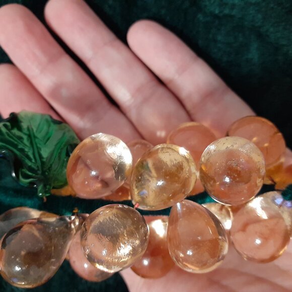 HANDBLOWN CANADA CO. GLASS GRAPES BEAUTIFUL 2005 - Picture 10 of 11